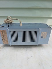 Motorola C19B8 Clock Radio Two Tone Blue Tube AM Mid Century Modern 1963
