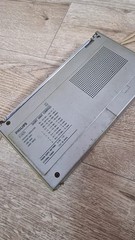 Philips D2825 Compass 9-Band Portable Radio, vintage model.
