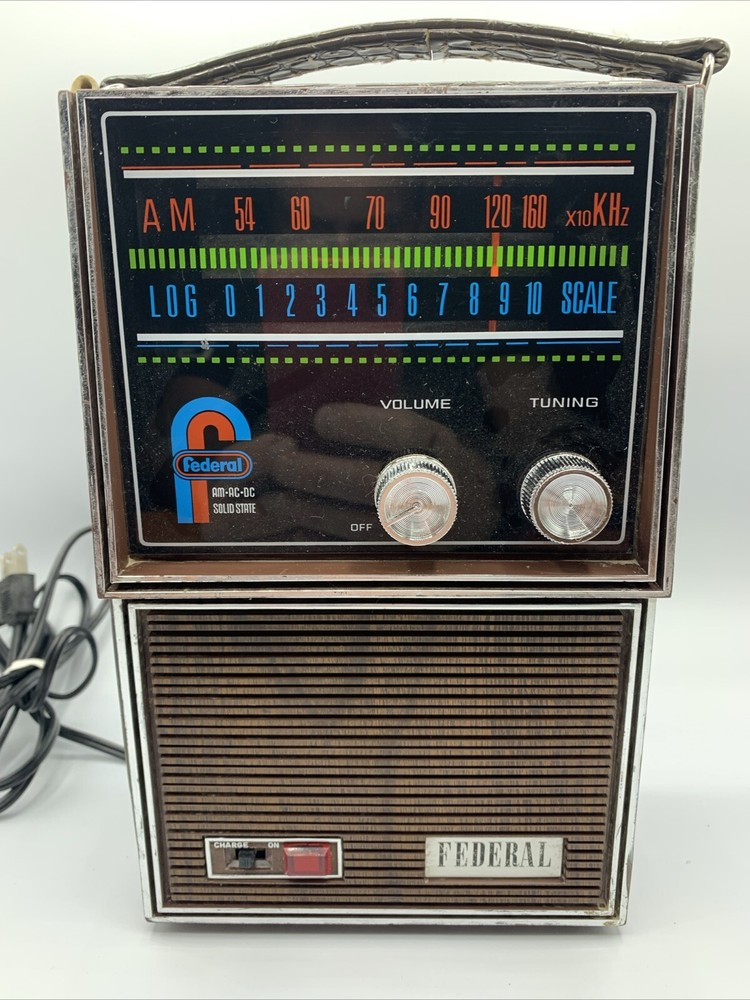 Federal, Radio, Model 610, Portable AM AC/DC Band, Transistor Solid State, Works