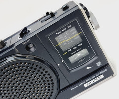 Vintage Sony ICF-5450B Shortwave Radio – Not Working Repair only