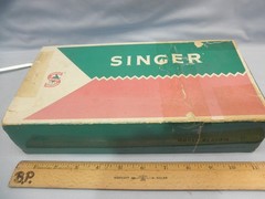 Rare, Unusual 1962 Singer RS-820-A 8 Transistor Radio & Original Box