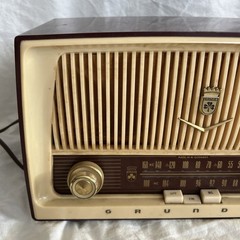 Grundig Majestic International Model 87 USA Tube Radio As Is