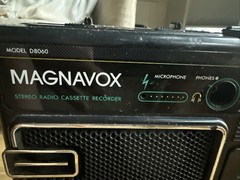 Magnavox Model D8060 4 Speaker System Cassette Boombox Radio needs work