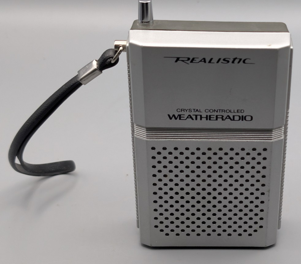 Vintage Realistic 12-151A Crystal Controlled Pocket Weather Radio Tested Works