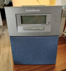 Radio Shack Vintage AM FM Radio Alarm Speaker Clock Tested Nostalgiacore