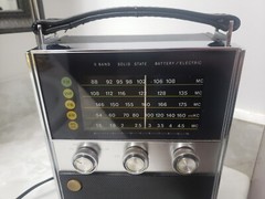 Lloyds 9N57B-37A Solid State 5 Band Shortwave Radio TESTED