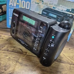 Casio AV-100 Portable Radio LCD Color TV Vintage Retro Clock Television Box JP