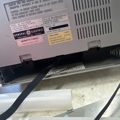 1983 GENERAL ELECTRIC AM-FM TELEVISION Model No.5XH-4222X Battery/Electric WORKS