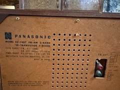 Vintage Panasonic RE-7487 Solid State FM/AM 2-Band Radio 2-Way Speaker Wood Cabi