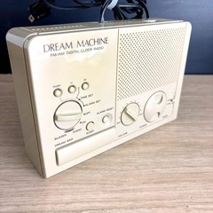 SONY Dream Machine FM/AM Digital Clock Radio – ICF-C2W 1980s Vintage