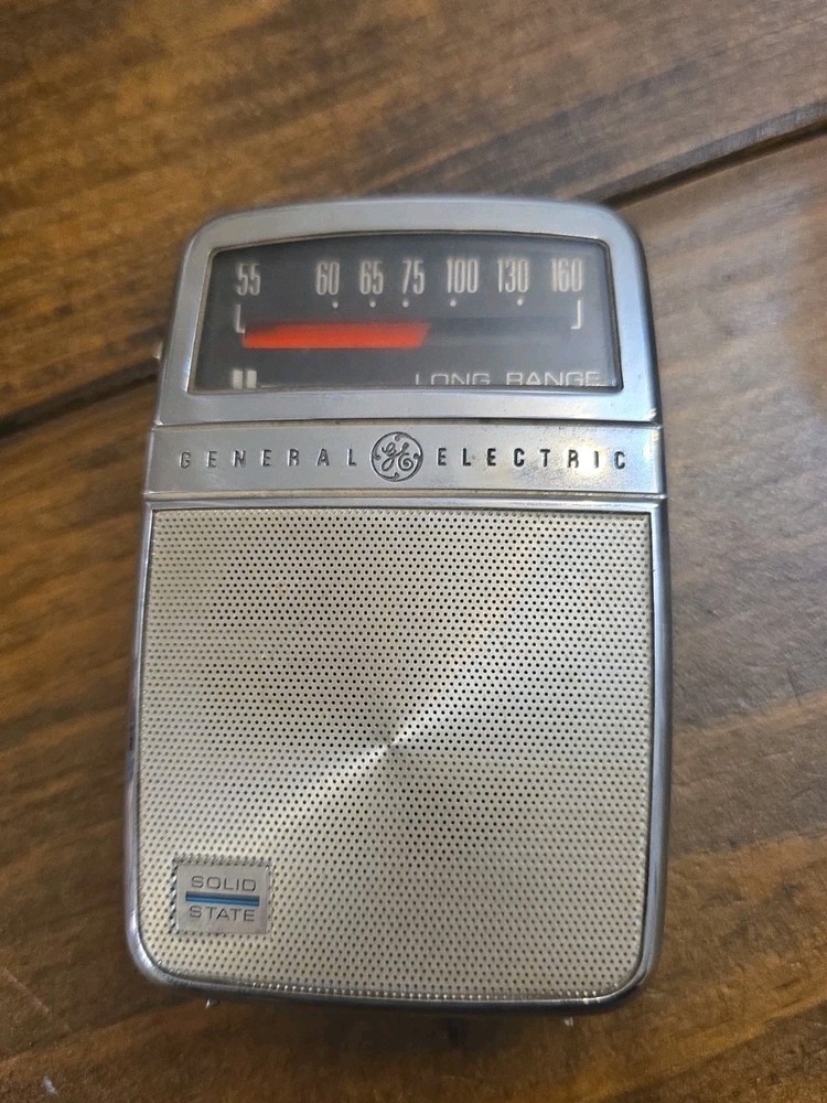 General Electric Long Range Solid State Radio