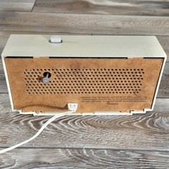 Vintage Motorola Solid State Alarm Clock AM Radio XC220DH-1 Read