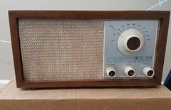 KLH Model 21 FM Receiver Vintage Radio