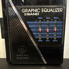 Vintage GE General Electric 2 Band Stereo Radio Cassette player EQ Works great