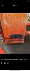 Thomas Collector&rsquo;s Edition 1932 Vintage Style Wooden Radio w/ Cassette Player