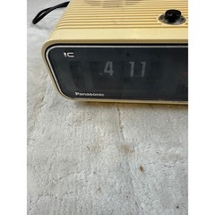 Panasonic RC-6003 Vintage Flip Clock Radio AM FM Cream Made in Japan Retro MCM