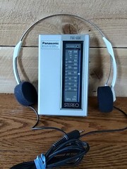 Panasonic Portable AM/FM Stereo Radio RF-444 Retro Works Original Headphones VTG