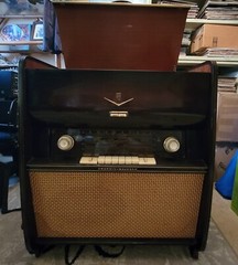 Grundig Majestic 7000 1950,s receiver made in germany