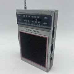 VINTAGE RADIO SHACK REALISTIC AM/ FM PORTABLE RADIO W/ STRAP TANDY CORP. WORKS