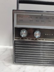 Vintage Motorola Model TP13EE AM/FM Solid State Transistor Portable Radio