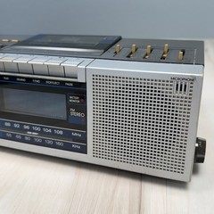VTG GE Stereo FM/AM Alarm Clock Radio Cassette Recorder 7-4965A *Display Issues*