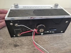 Vtg Bulova Mid-Century Alarm Clock Radio 1950&rsquo;s AM-FM car adapter 6v