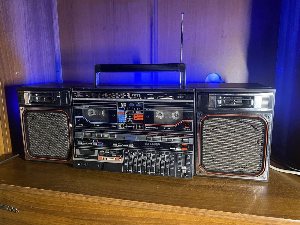 Sharp GF800Z(BK) Legendary Vintage Boombox, made in Japan