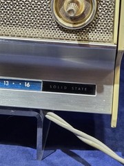 Vintage 1960s Sears Silvertone « Instant Sound » AM Clock Radio ~ Radio Works
