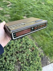 1980s Vintage GE Model 7-4612A Digital Alarm Clock Radio Working works