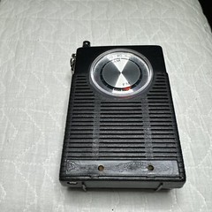 General Electric AFC Solid State AM/FM Transistor Radio