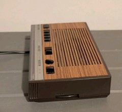 Vtg General Electric GE AM/FM Alarm Clock Radio Model 7-4624B Wood Grain WORKS