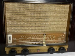 Vintage Philips P145 Tube Radio Working AM Shortwave Wood Cabinet Toronto 1950s