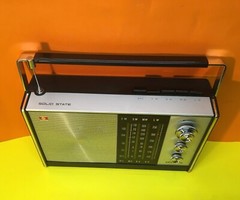 Vintage Radio Hitachi KH – 1108H / Video