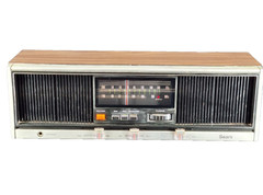 Vintage Sears and Roebuck Radio Model 1667.23580700 Works