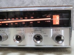 Vintage Audio Electronics AM FM RECEIVER 8 Track Tape Player Peerless HSP-70