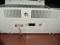 Vintage GE AM Clock Radio 1950’s Atomic Age Tan MCM Partly Tested See Descripti