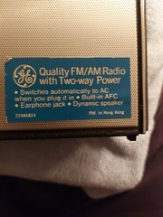 SUPERIOR QUALITY GENERAL ELECTRIC MODEL P4830 FM RADIO MADE IN HONG KONG