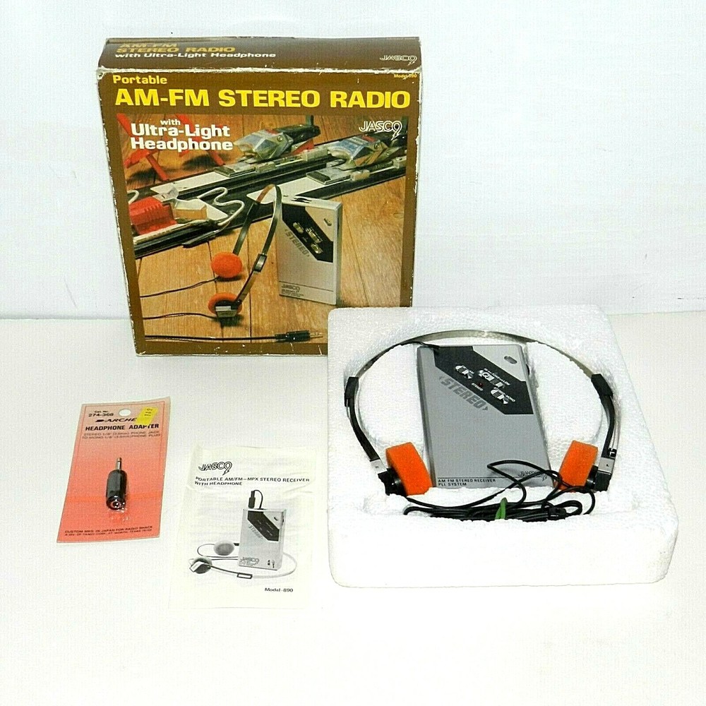 Vintage JASCO Portable AM-FM Radio Model 890 W /Ultra Light Headphone RARE!