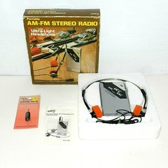 Vintage JASCO Portable AM-FM Radio Model 890 W /Ultra Light Headphone RARE!