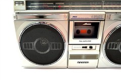 Vintage SANYO M9935K FM Boombox Radio Short Wave Works TAPE PLAYER WANTS TO WORK