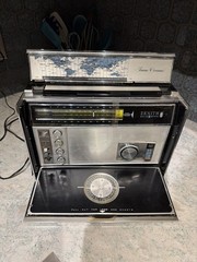 VTG Zenith Royal Trans-Oceanic D7000Y 11 Band AM/FM S/W Radio Tested W/cord