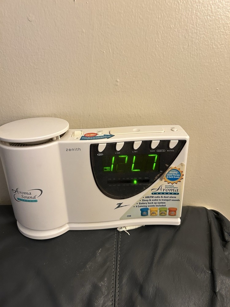 Vintage Zenith Aroma Sound Therapy Alarm Clock Radio AM/FM Scented Z358W