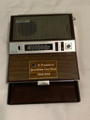 Vintage 1970 Eight Transistor Radio Desk Diplomat by Peerless- Repair/As-Is