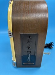 THOMAS Vintage FM/AM Radio/Cassette Tape Player TESTED/Works But light does not