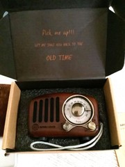 Portable Vintage Radio Speaker NEW IN BOX