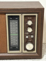 Vintage Sony TFM-9450W AM/FM Radio, 11 Transistors 2 Band, FOR PARTS/REPAIR