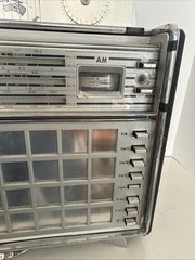 RARE VINTAGE PHILIPS FM-AM De Luxe Portable Multi Band Radio (L6X38T/54)