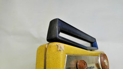 Motorola Yellow Portable Radio With Rotating Handle Antenna Model 5p32Y