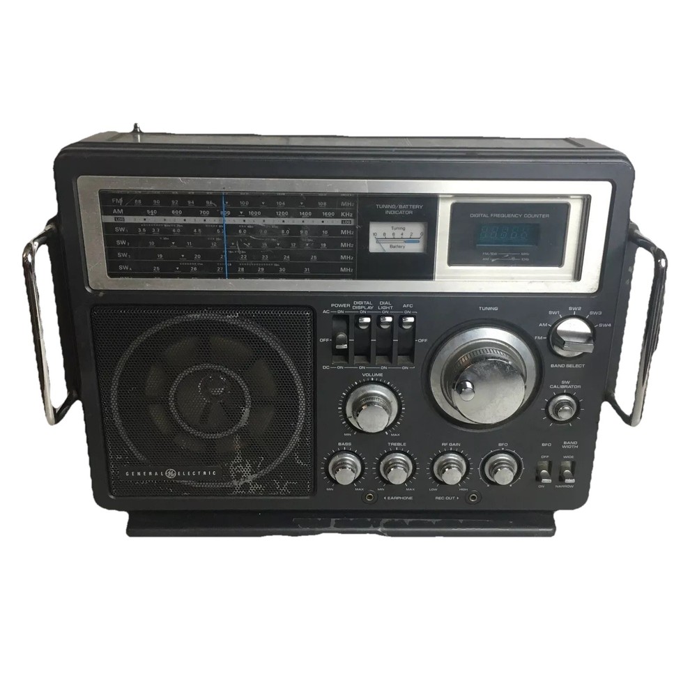 Vtg GE General Electric Model 7-2990A Portable 6 Band AM/FM Shortwave SW Radio