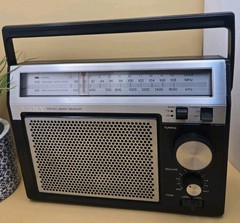 Vintage Sony AM/FM Radio 2 Band Receiver Model TFM-7720W Tested Working Cond.